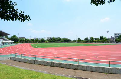 朝霞中央公園陸上競技場